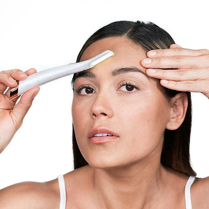 Eyebrow Razor Shaper Trimmer Dermaplaning Tool