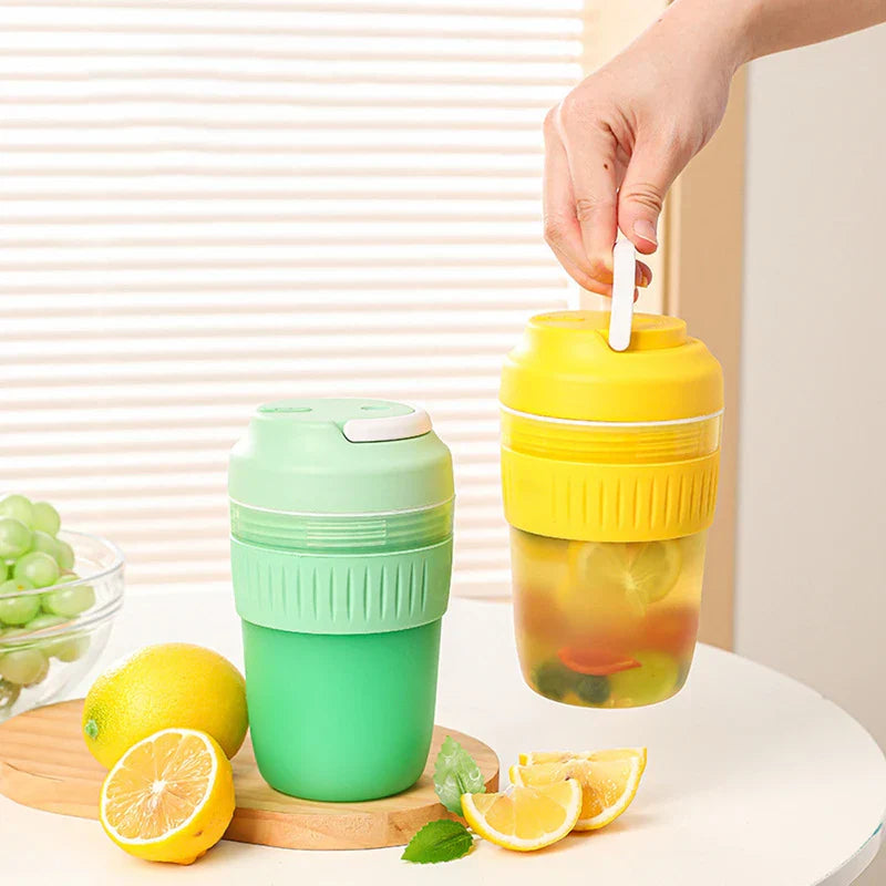 Mini Portable Personal Juicer Blender
